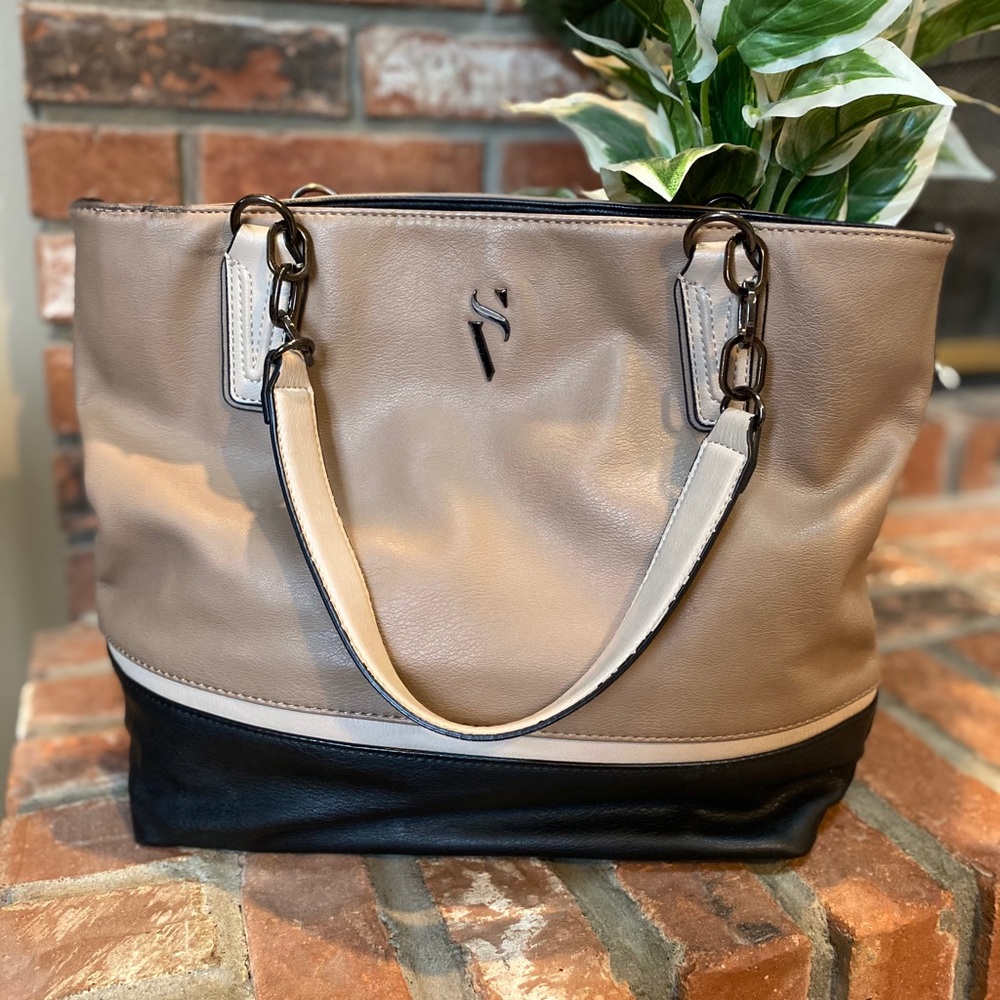 Simply Vera Vera Wang Nude & Black Tote Purse